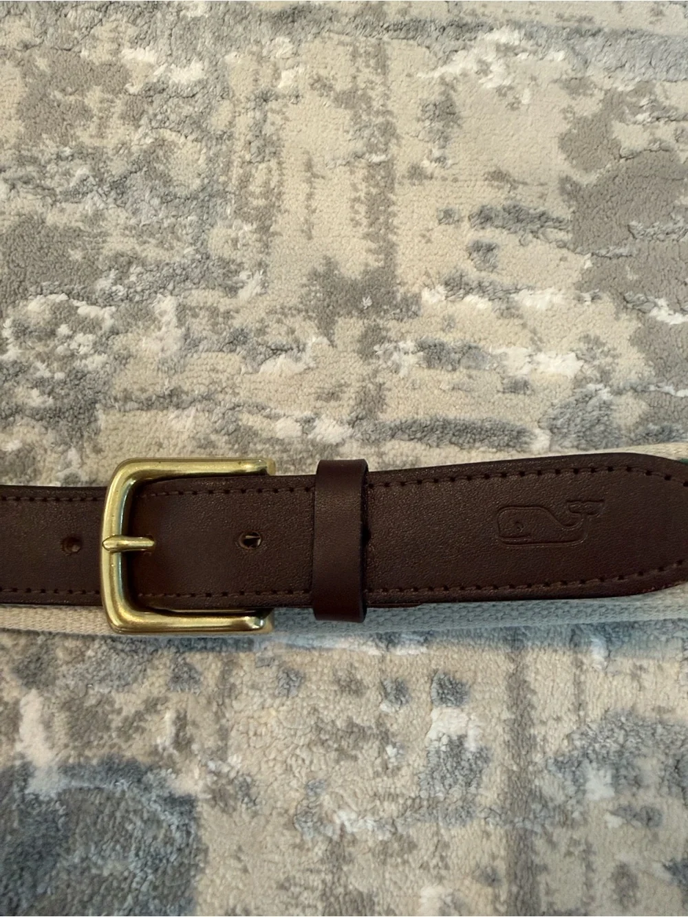 Vineyard Vines size 36